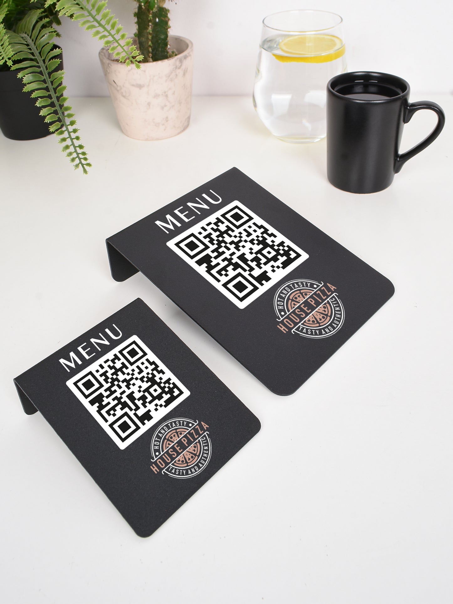 Minimalist Metal QR Menü Standı