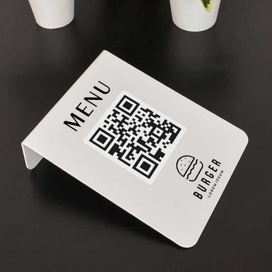 Minimalist Metal QR Menü Standı